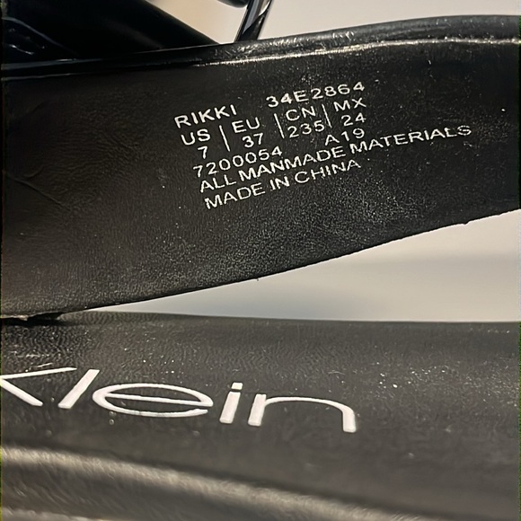 Calvin Klein black sandals - Picture 8 of 8